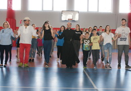  (photo)