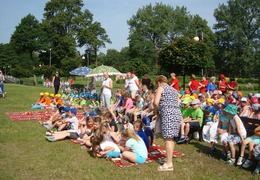  (photo)