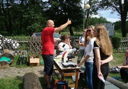  (photo)
