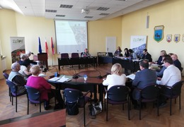  (photo)