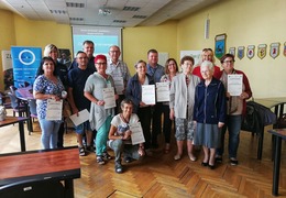  (photo)