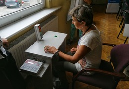  (photo)