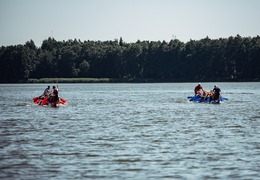  (photo)
