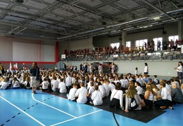  (photo)
