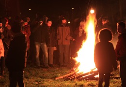  (photo)