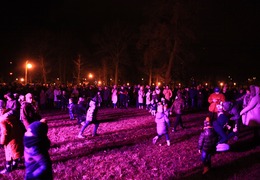  (photo)