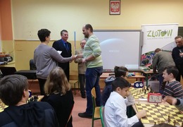  (photo)