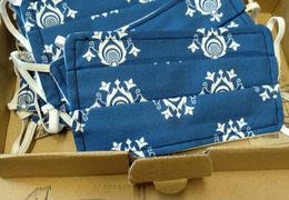  (photo)