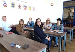  (photo)
