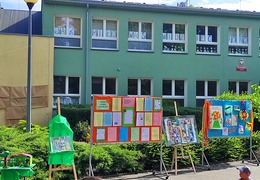  (photo)