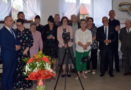  (photo)