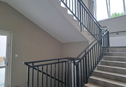  (photo)