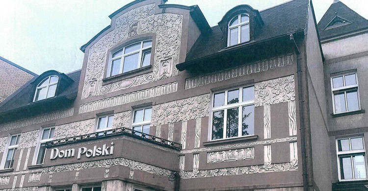 Oświadczenie w sprawie losów Domu Polskiego - zdjęcie