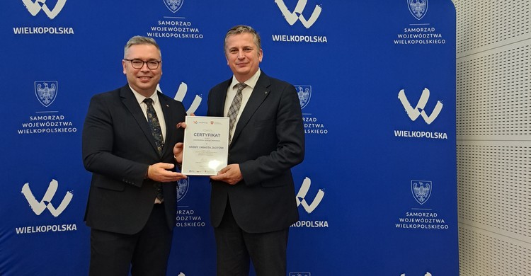 Gmina Miasto Zlotów otrzymała certyfikat wdrożenia standardów obsługi inwestora - zdjęcie